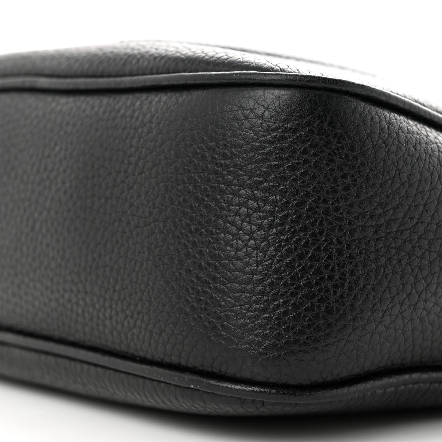 Pebbled Calfskin Small Soho Disco Bag Black