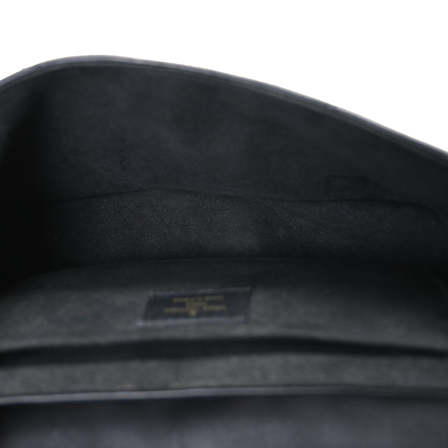 Calfskin New Wave Chain MM Black