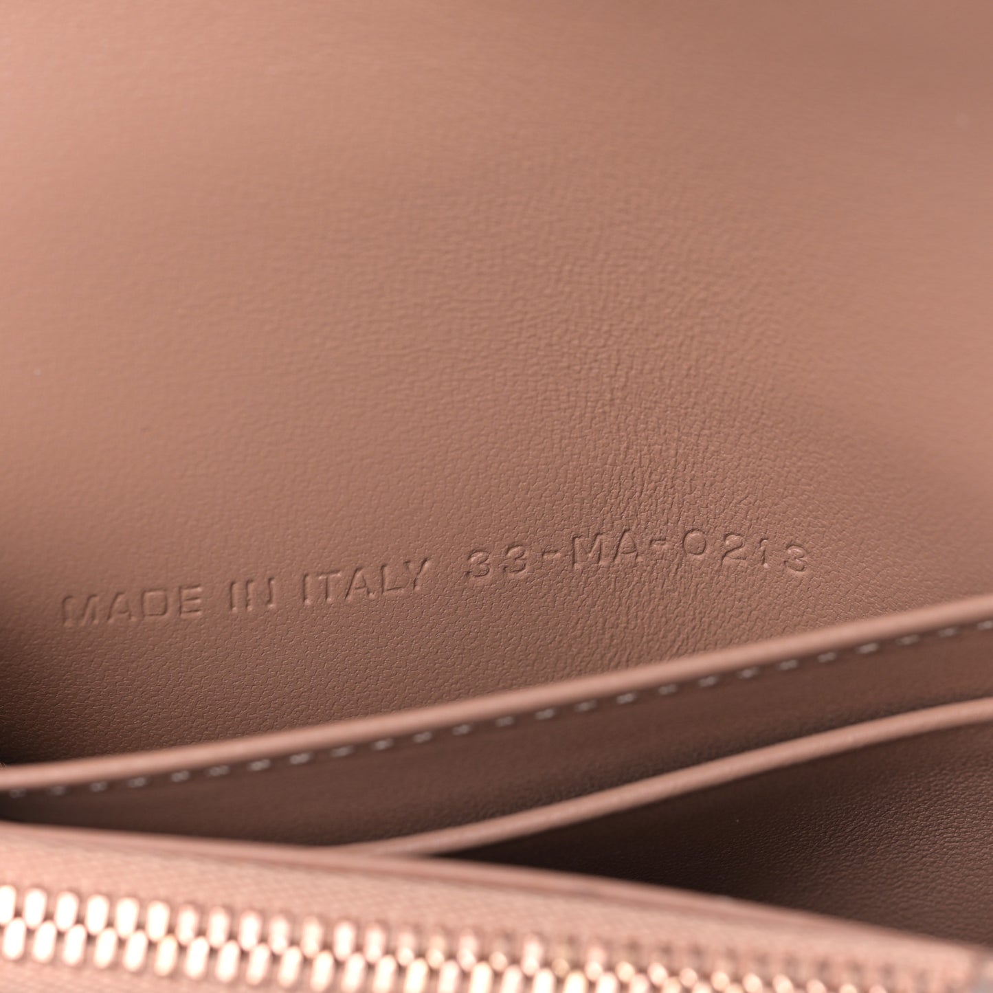 Metallic Lambskin Cannage Caro Glycine Wallet Pink