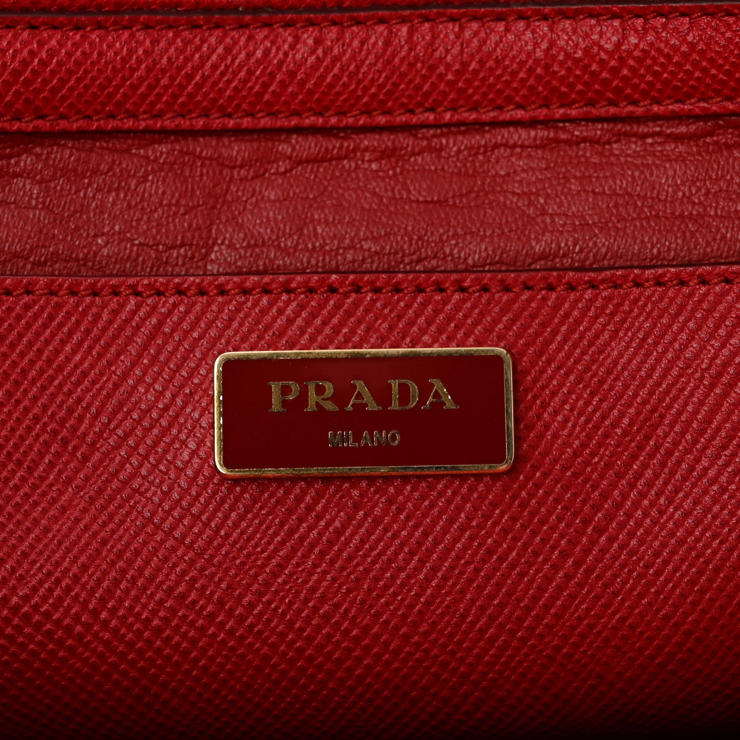 Saffiano Cuir Top Handle Dome Tote Rosso