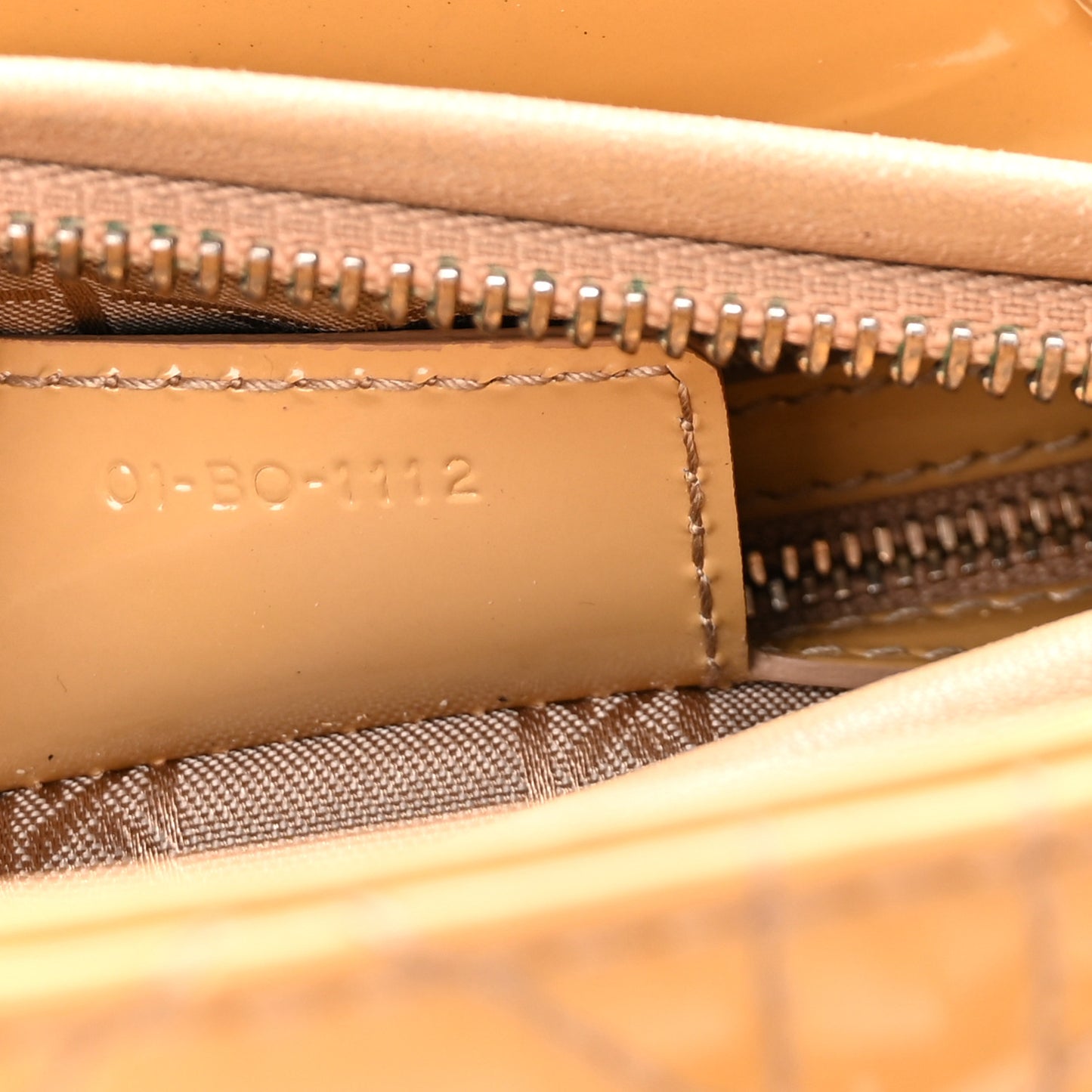 Patent Cannage Medium Lady Dior Beige
