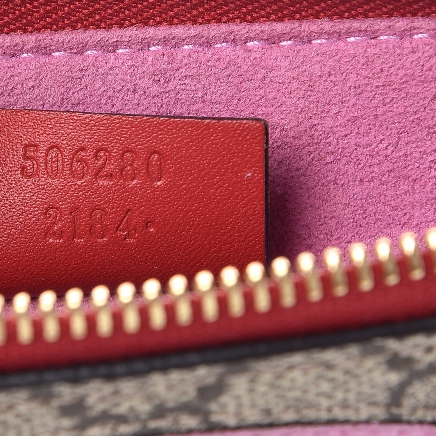 Gucci GG Supreme Monogram Bosco Patch Zip Pouch Beige Malva Hibiscus Red 7 of 10
