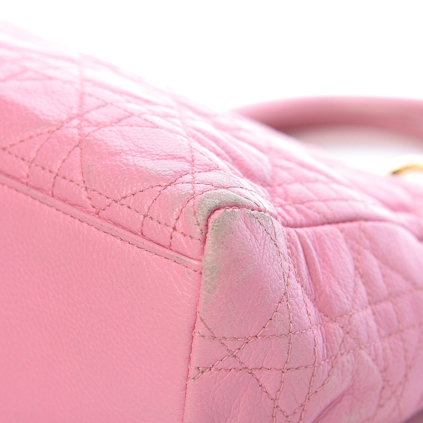 Grained Calfskin Cannage Medium Lady Dior Pink