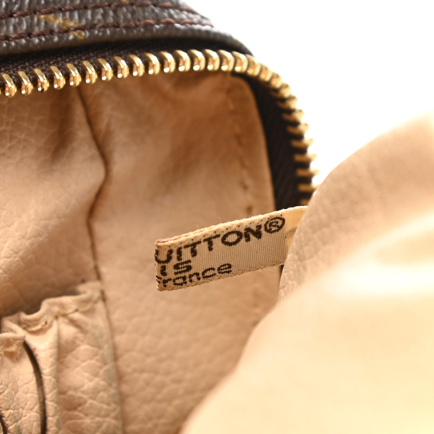 Louis Vuitton Monogram Trousse Toilette 28 6 of 7