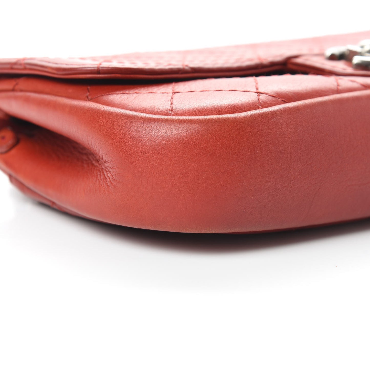 Calfskin Stitched Medium CC Sellier Flap Red