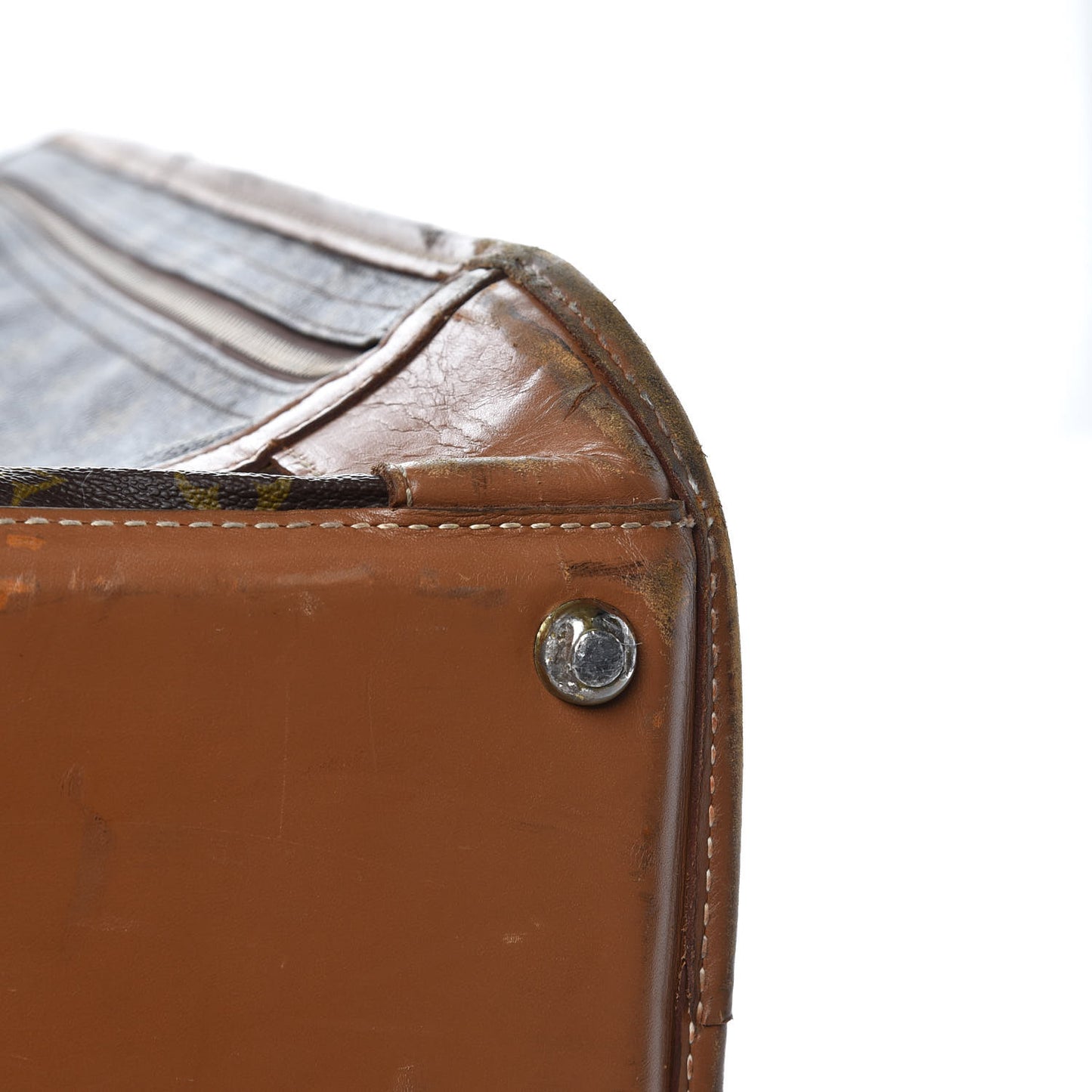 Monogram Pullman 70