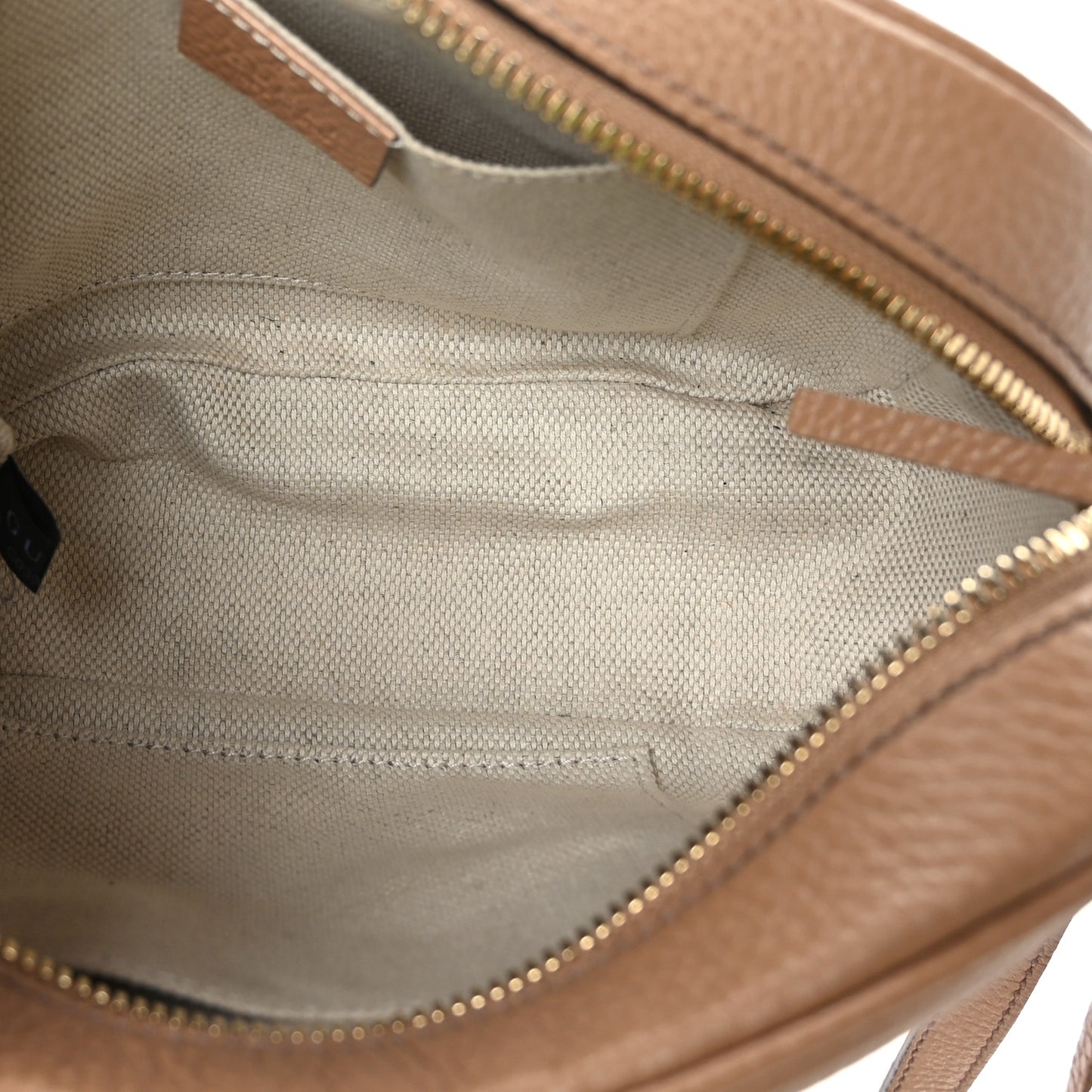 Pebbled Calfskin Small Soho Disco Bag Camelia