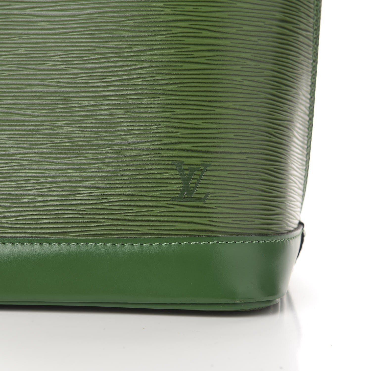 Louis Vuitton Epi Alma PM Borneo 9 of 9