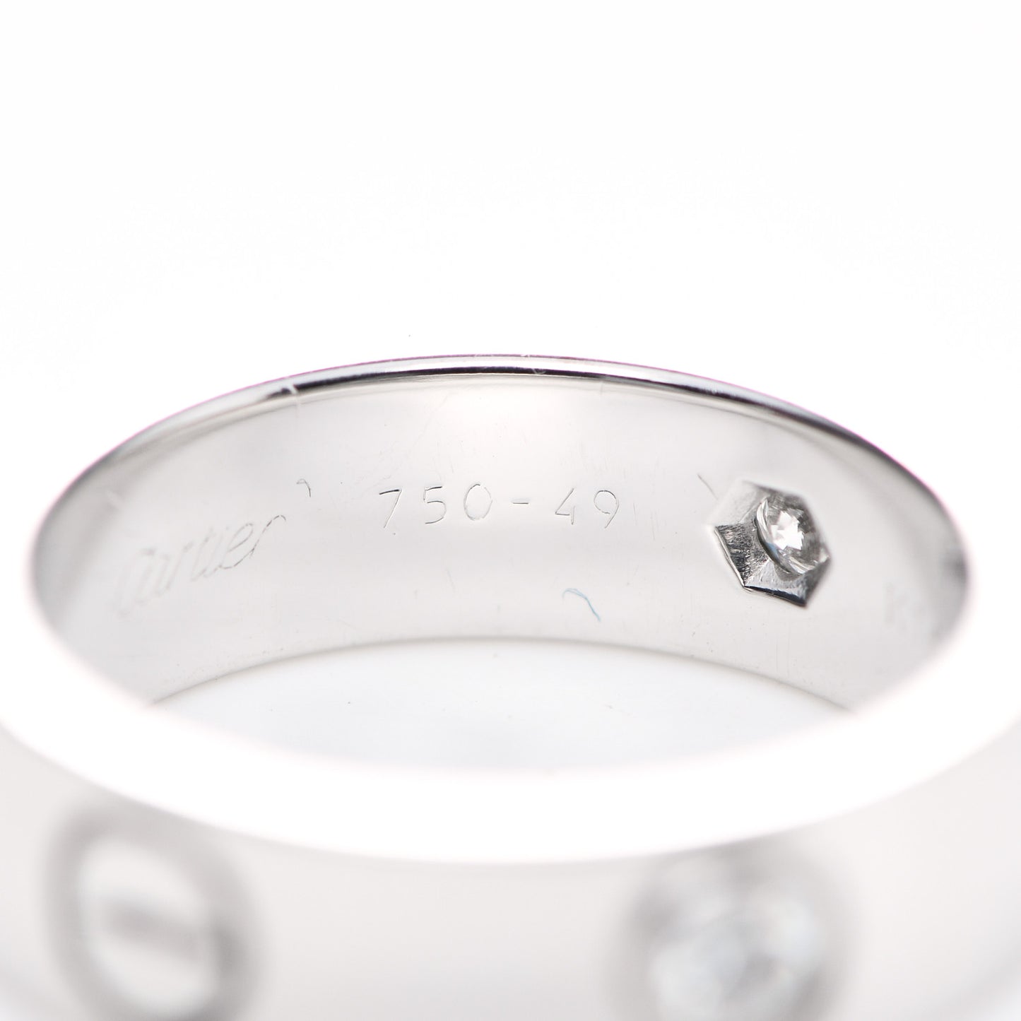 18K White Gold 3 Diamond 5.5mm LOVE Ring 49 5