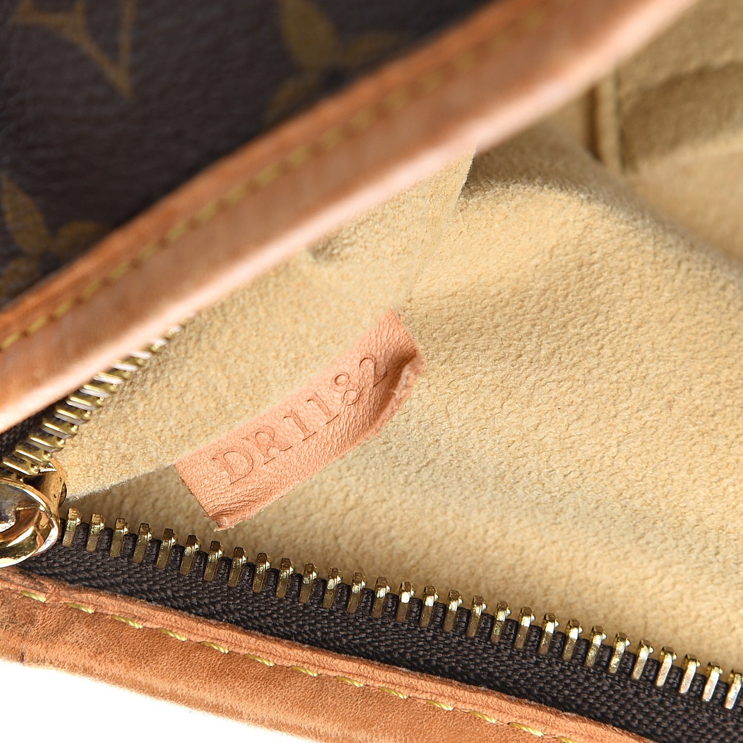 Monogram Estrela MM