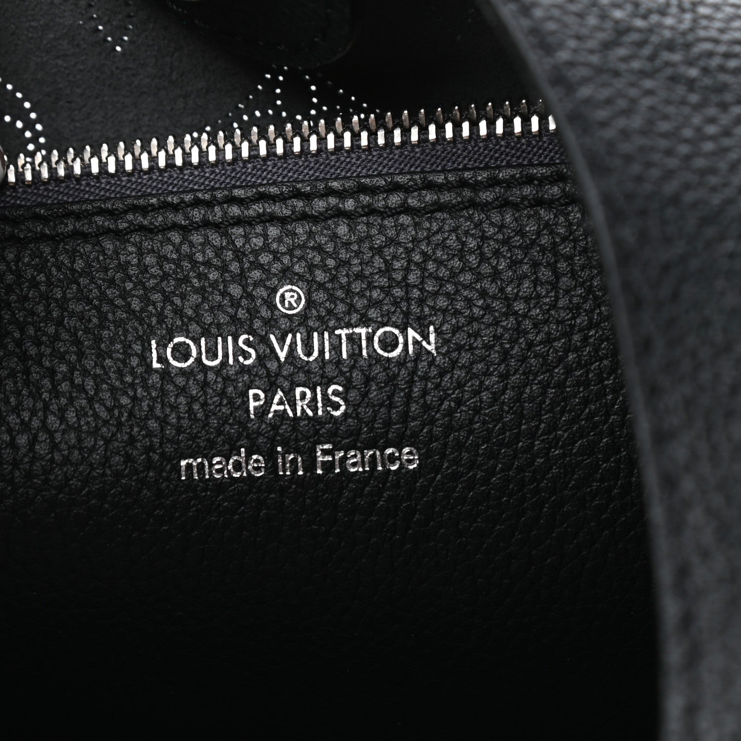 Louis Vuitton Mahina Carmel Hobo Black 6 of 9