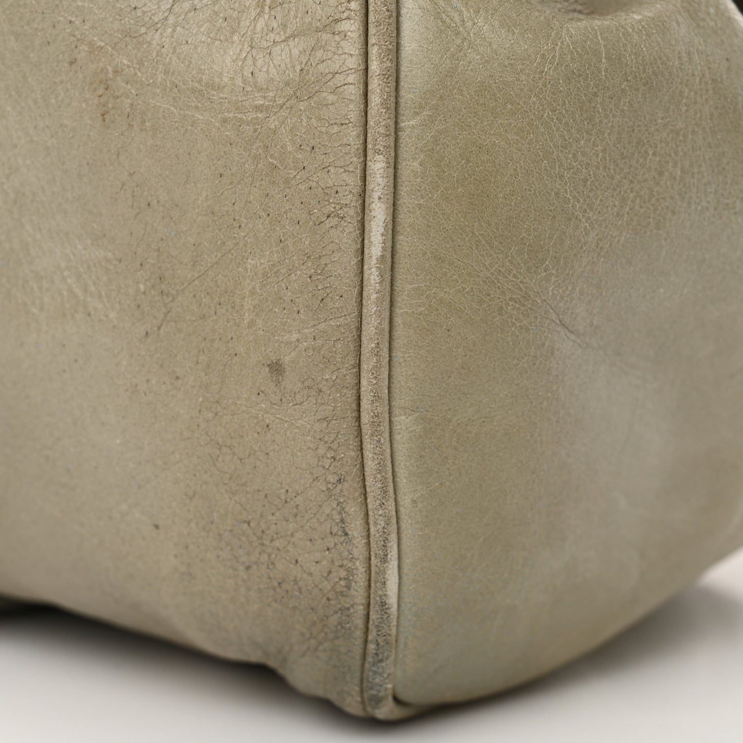 Vitello Lux Medium Bow Bag Grey
