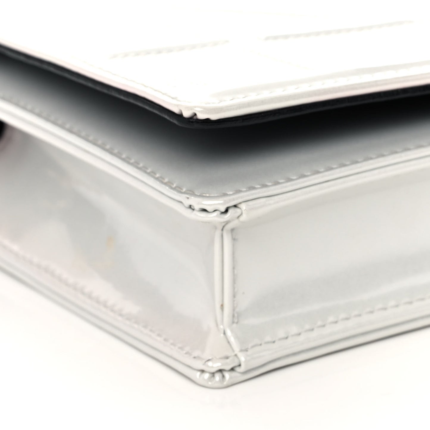 Patent Micro-Cannage Diorama Wallet on Chain Pouch White