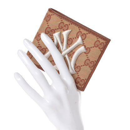 Gucci X MLB Monogram NY Yankees Bi-Fold Wallet Beige Ruggine Ivory 2 of 9