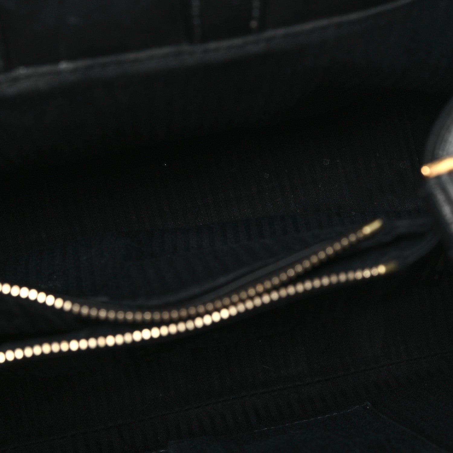 Fendi Vitello Elite Regular 2Jours Tote Black 11 of 14