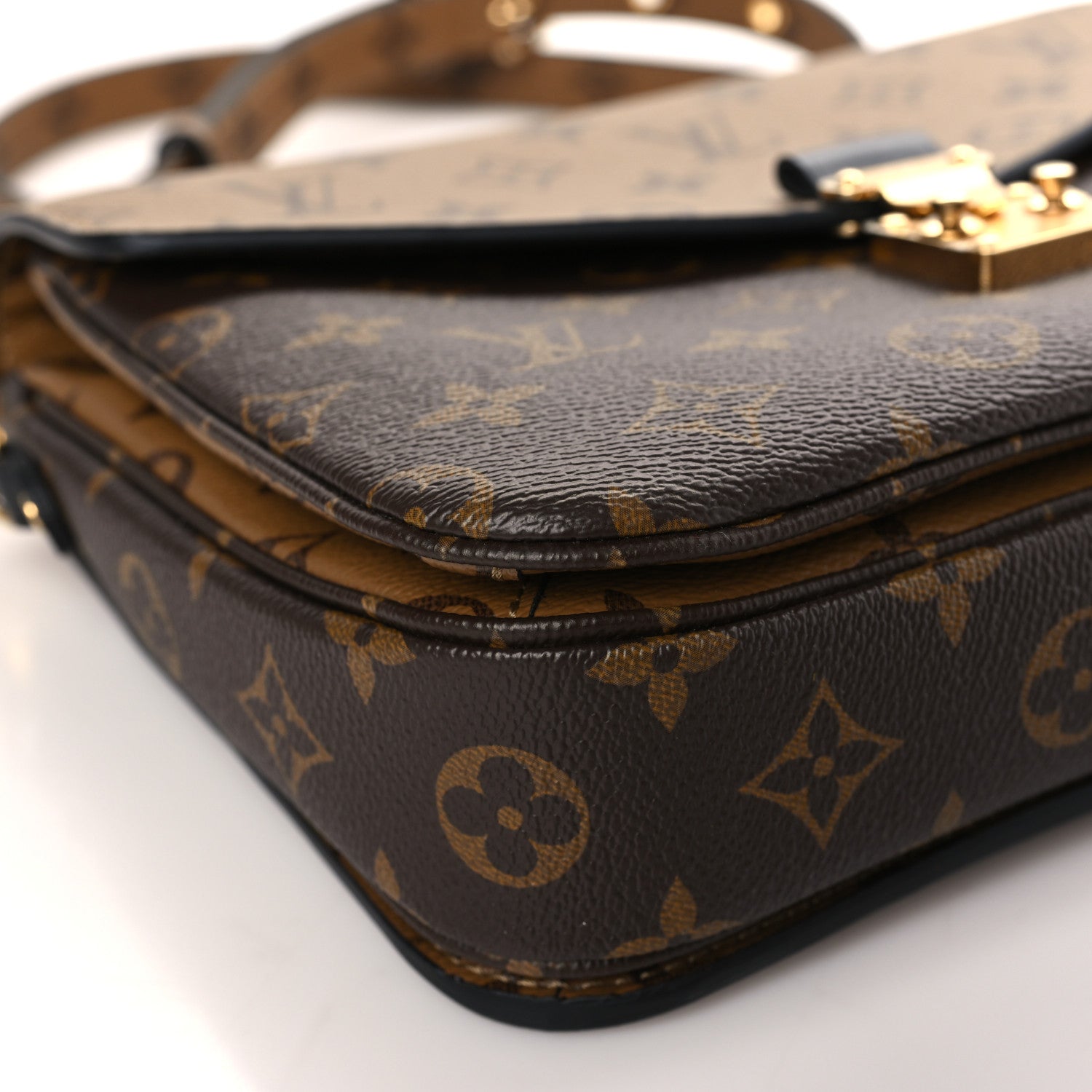 Louis Vuitton Reverse Monogram Pochette Metis 7 of 8