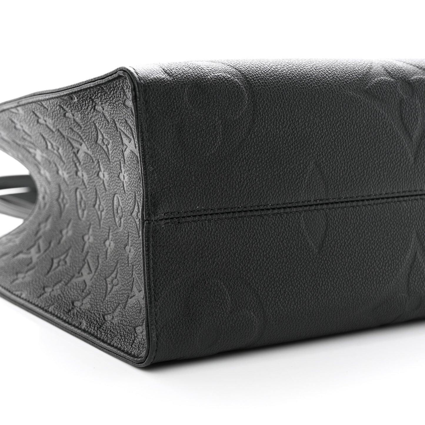 Empreinte Monogram Giant Onthego MM Black
