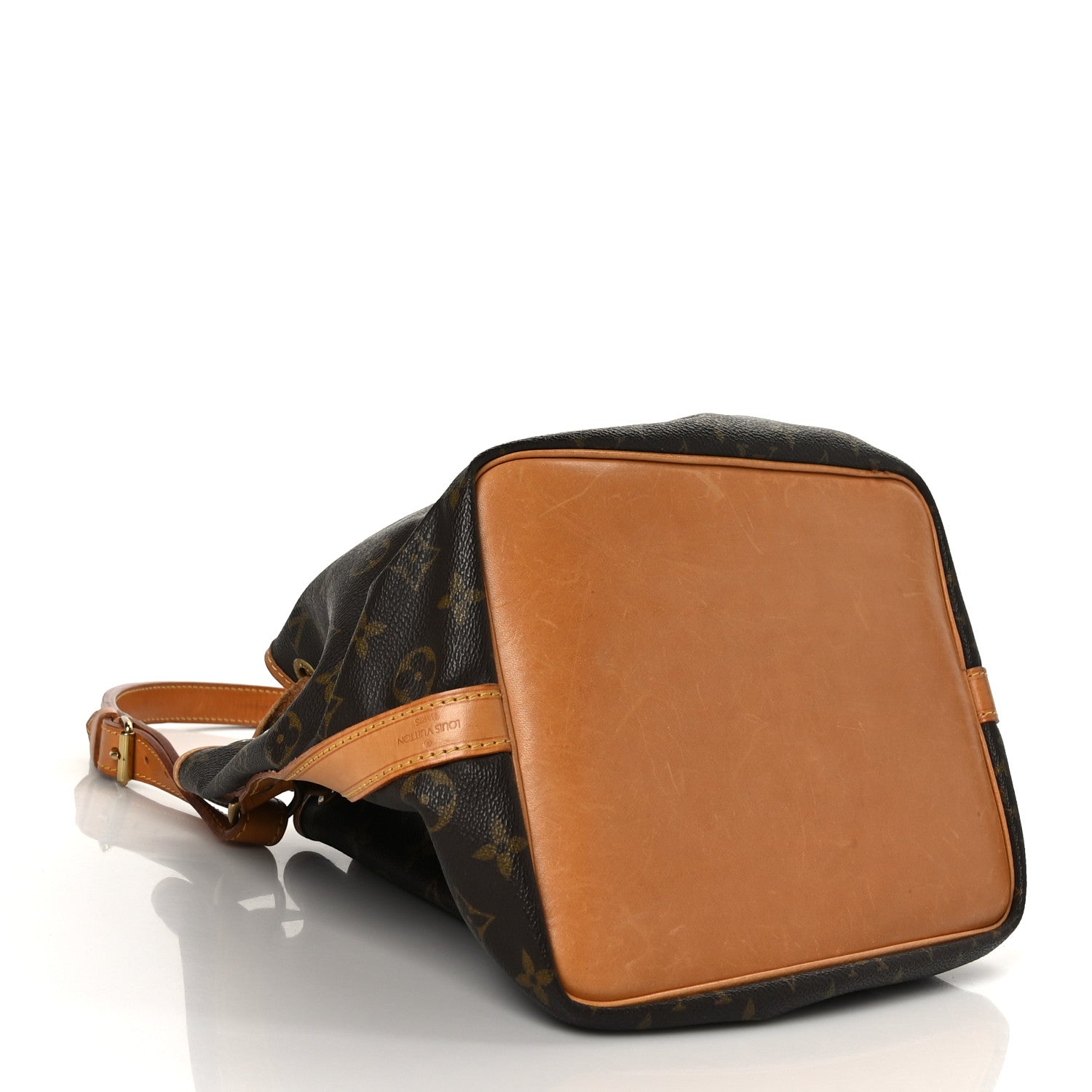 Louis Vuitton Monogram Petit Noe 3 of 10