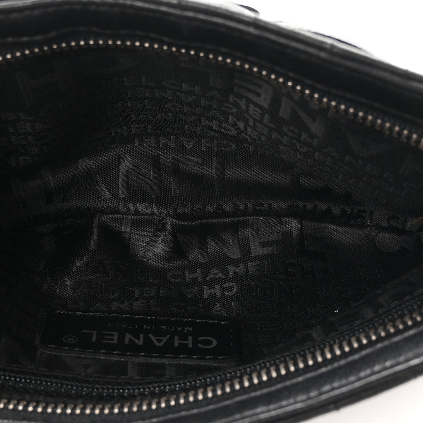 Lambskin Camellia No. 5 Chain Pouch Black