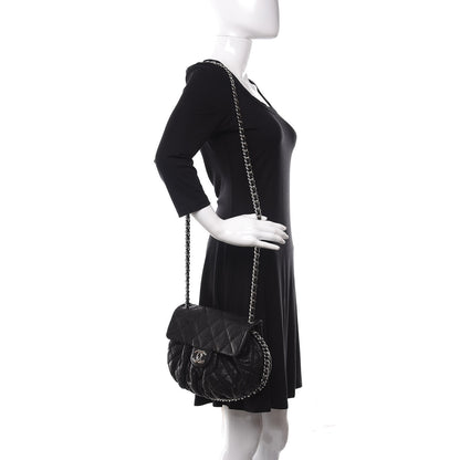 Chanel Washed Lambskin Quilted Medium Chain Around Messenger Black 2 of 11