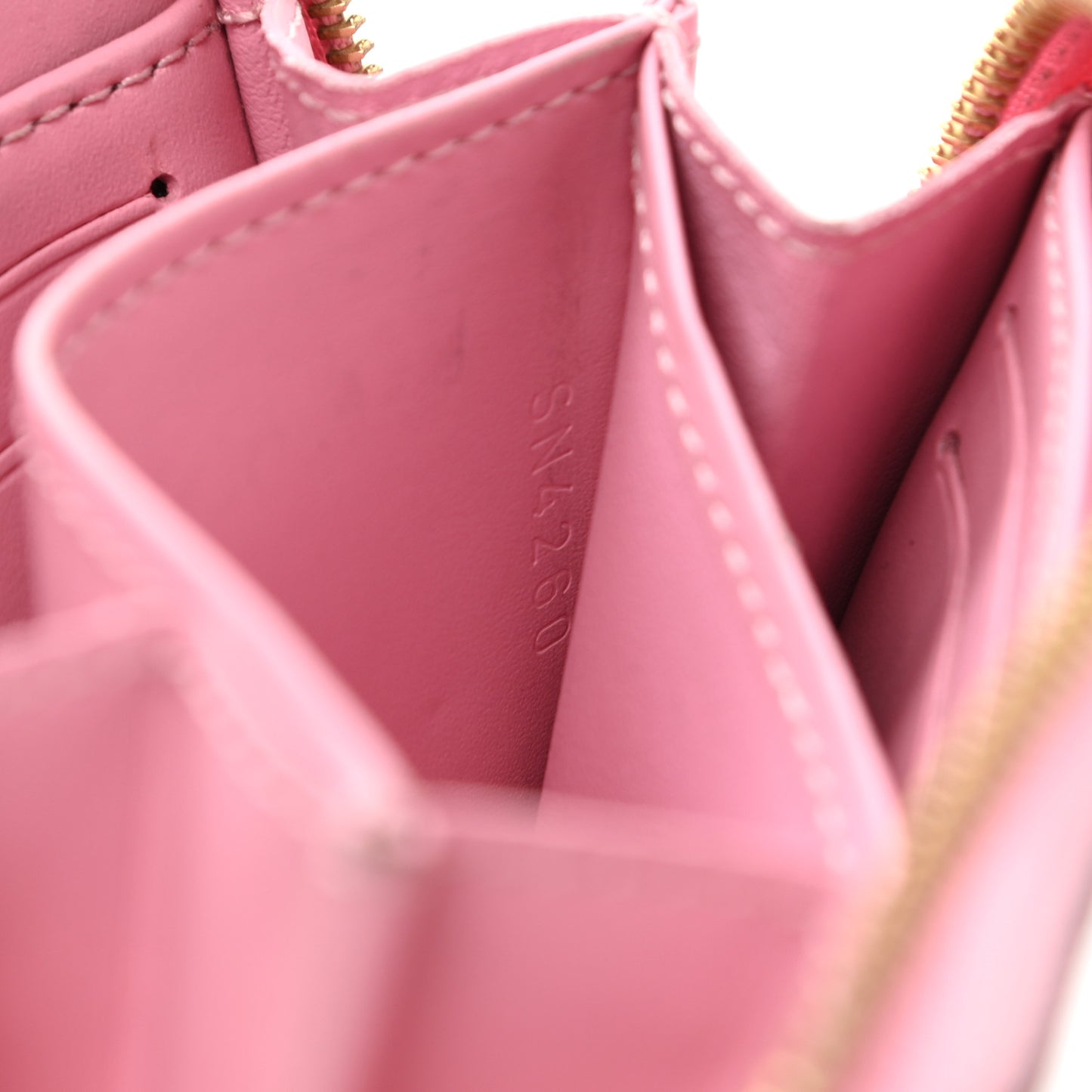 Vernis Valentine Zippy Coin Purse Pink