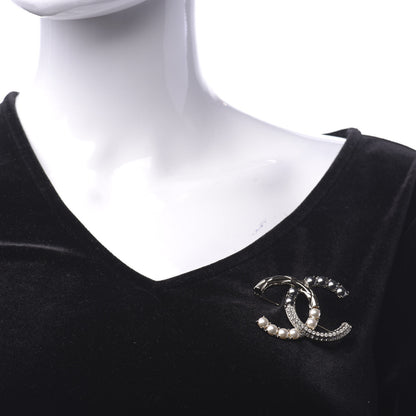 Chanel Pearl Crystal Bright Young Thing CC Brooch Gold 2 of 5