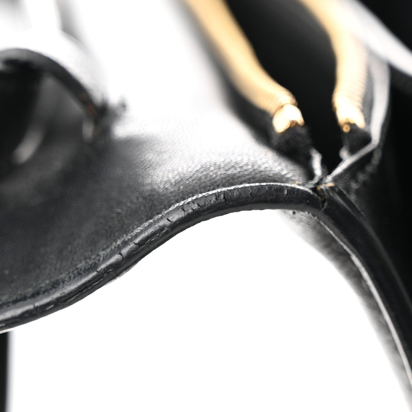 Box Calfskin Medium Classic Box Flap Bag Black