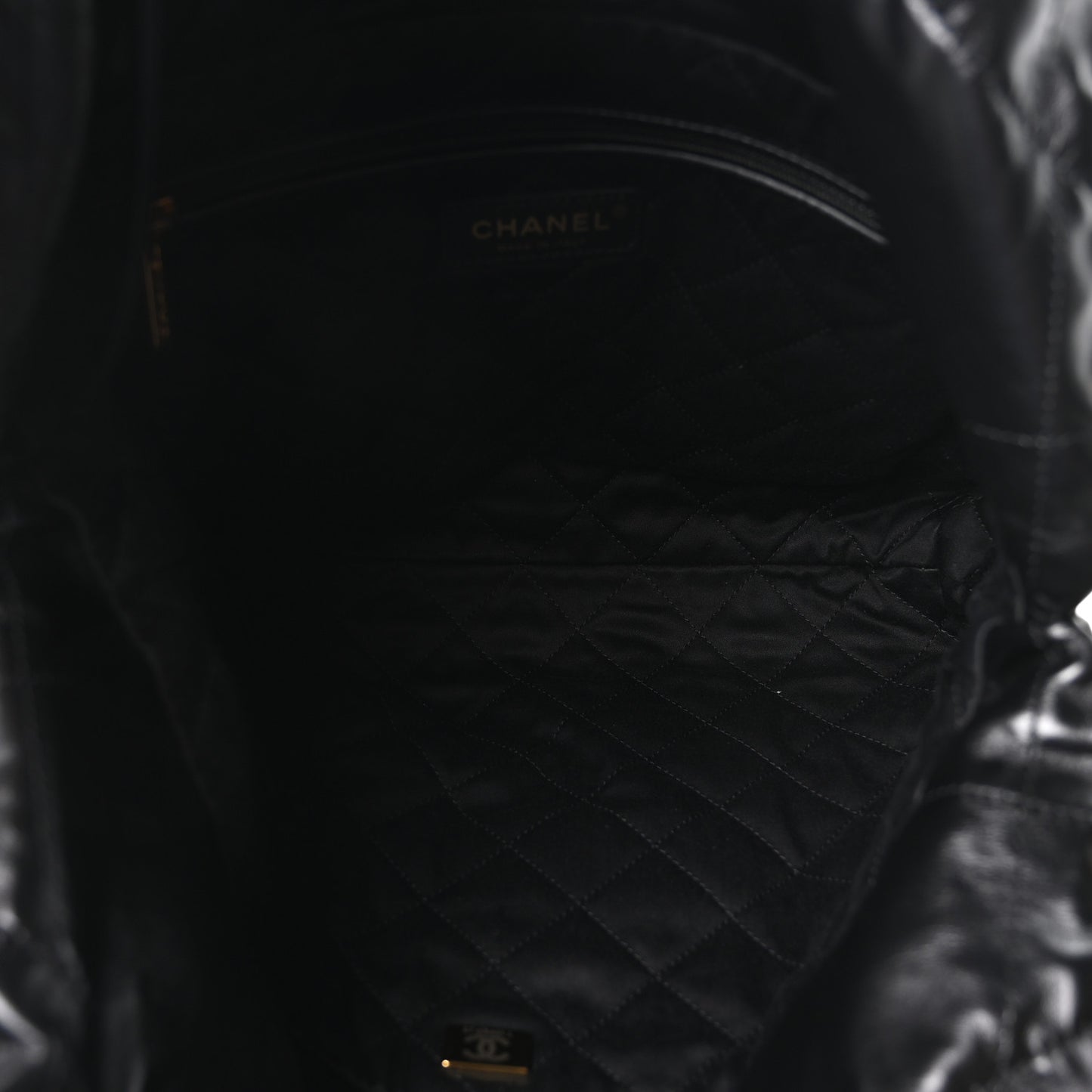 Shiny Calfskin Quilted Small Chanel 22 Black