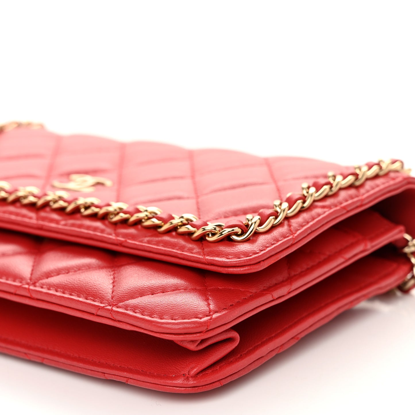 Lambskin Quilted Chain Around Wallet On Chain WOC Red