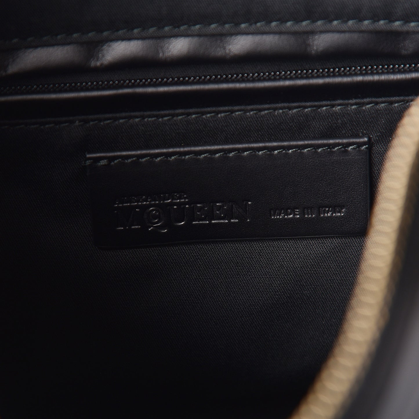 Calfskin Studded De Manta Clutch Black