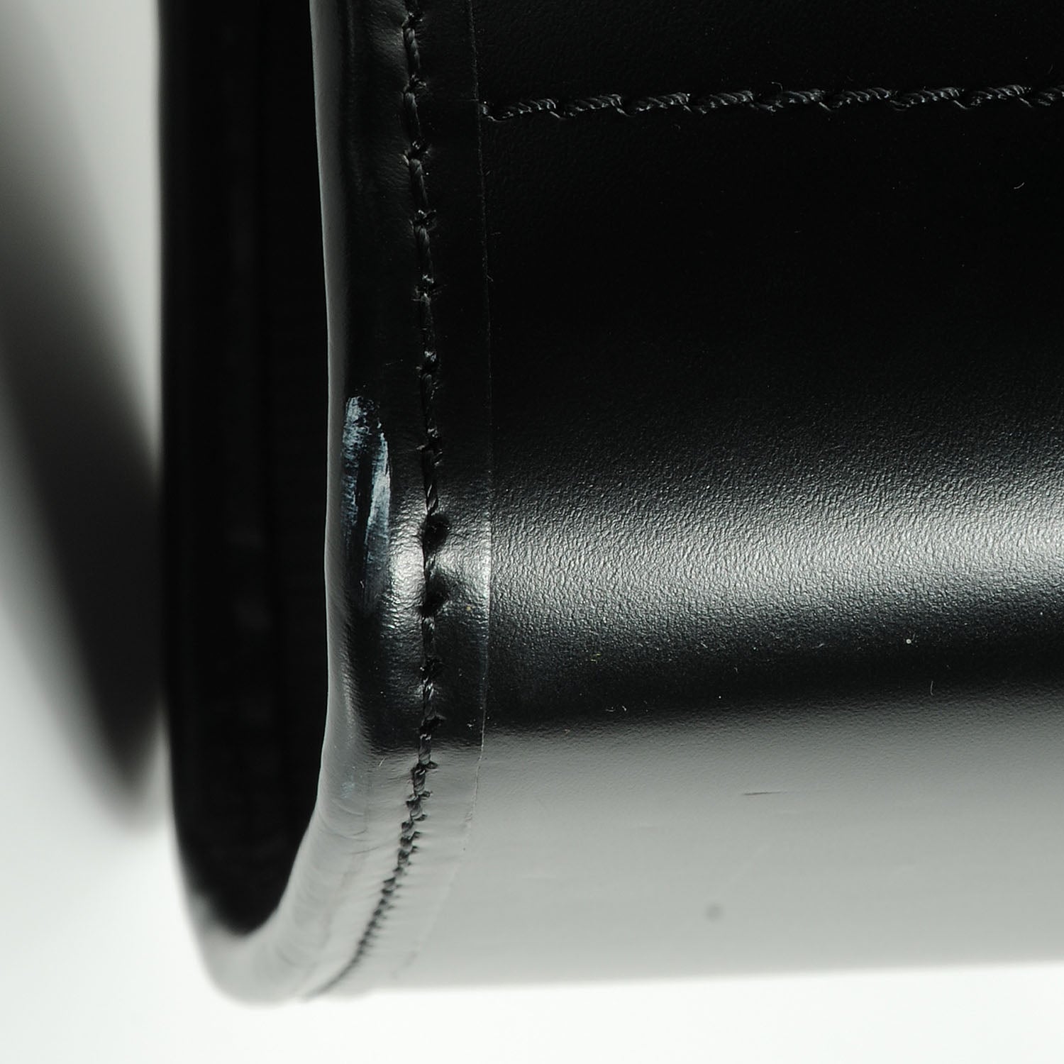 Louis Vuitton Epi Madeleine PM Black 5 of 8