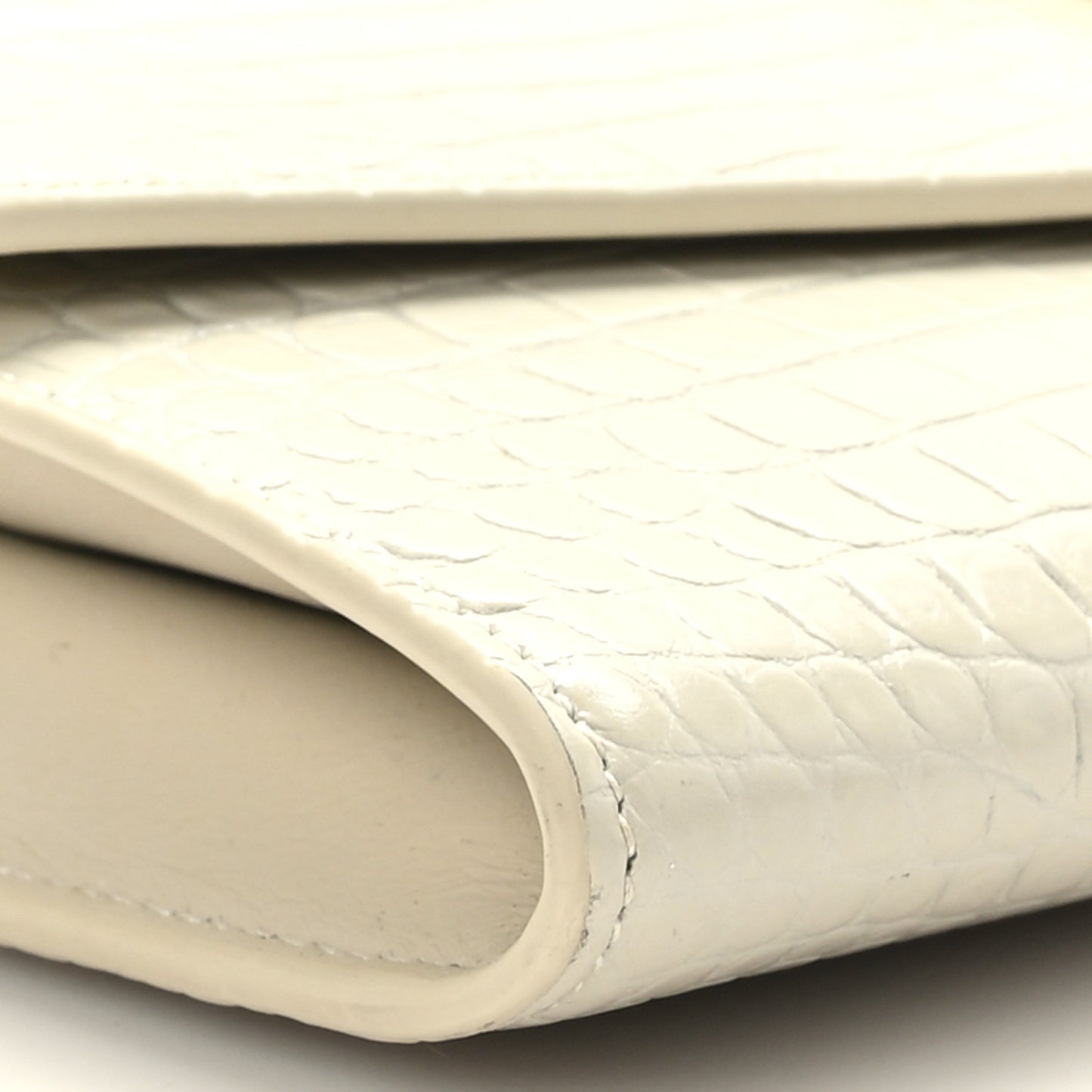 Calfskin Crocodile Embossed Monogram Uptown Chain Wallet Crema Soft
