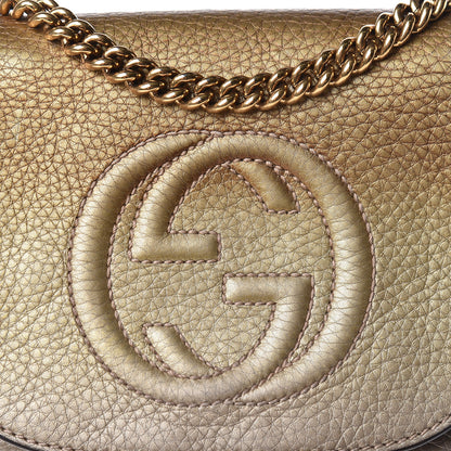 Gucci Metallic Pebbled Calfskin Small Soho Flap Crossbody Gold Ombre 19 of 20
