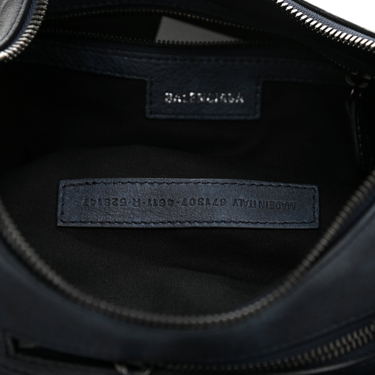 Used Calfskin Small Le Cagole Shoulder Bag Navy