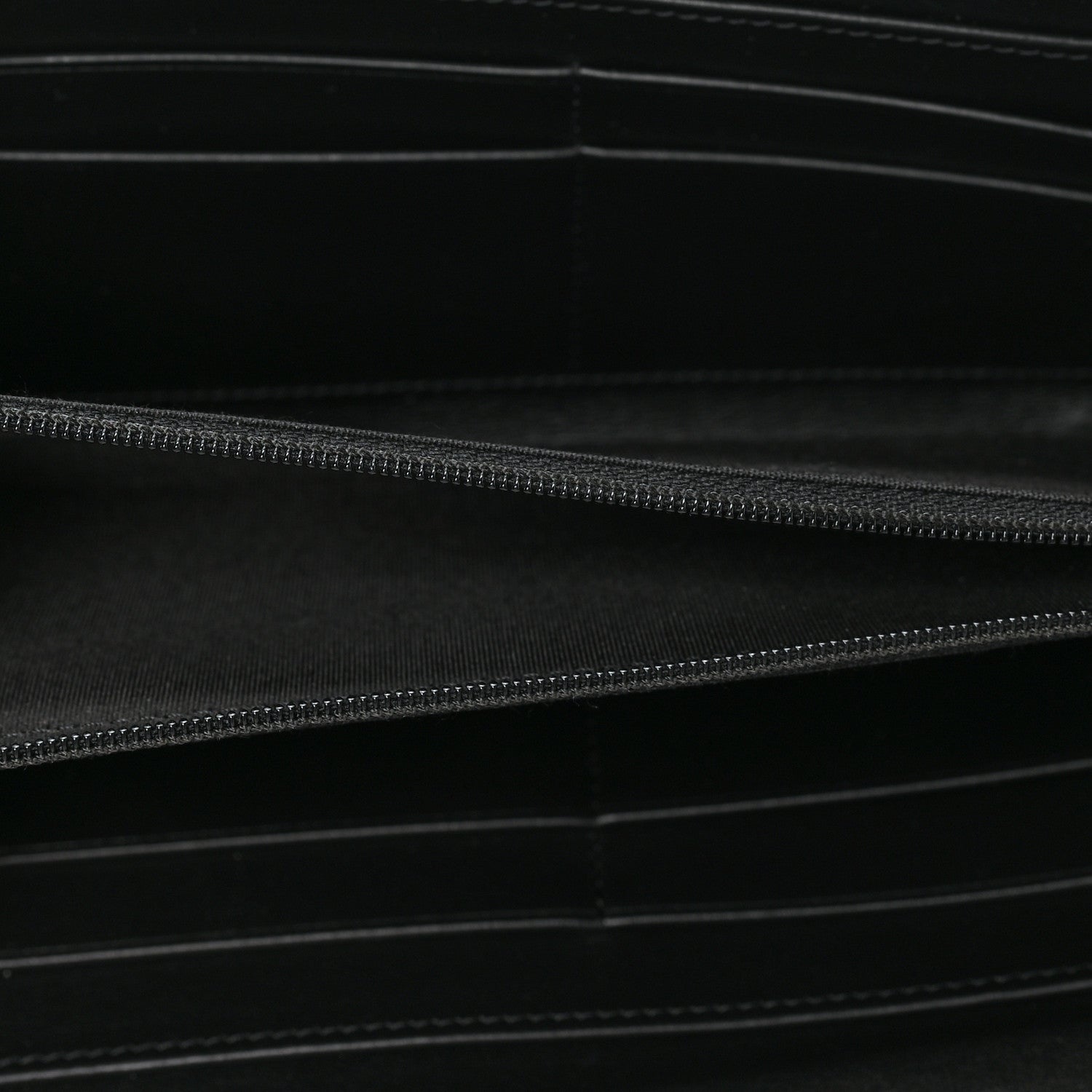 Chanel Caviar Quilted Filigree Zip Around Wallet Beige Black 5 of 7