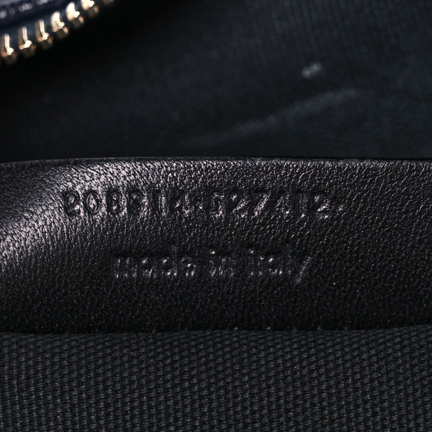 Saint Laurent Pebbled Lambskin Medium Easy Sac Black 7 of 17
