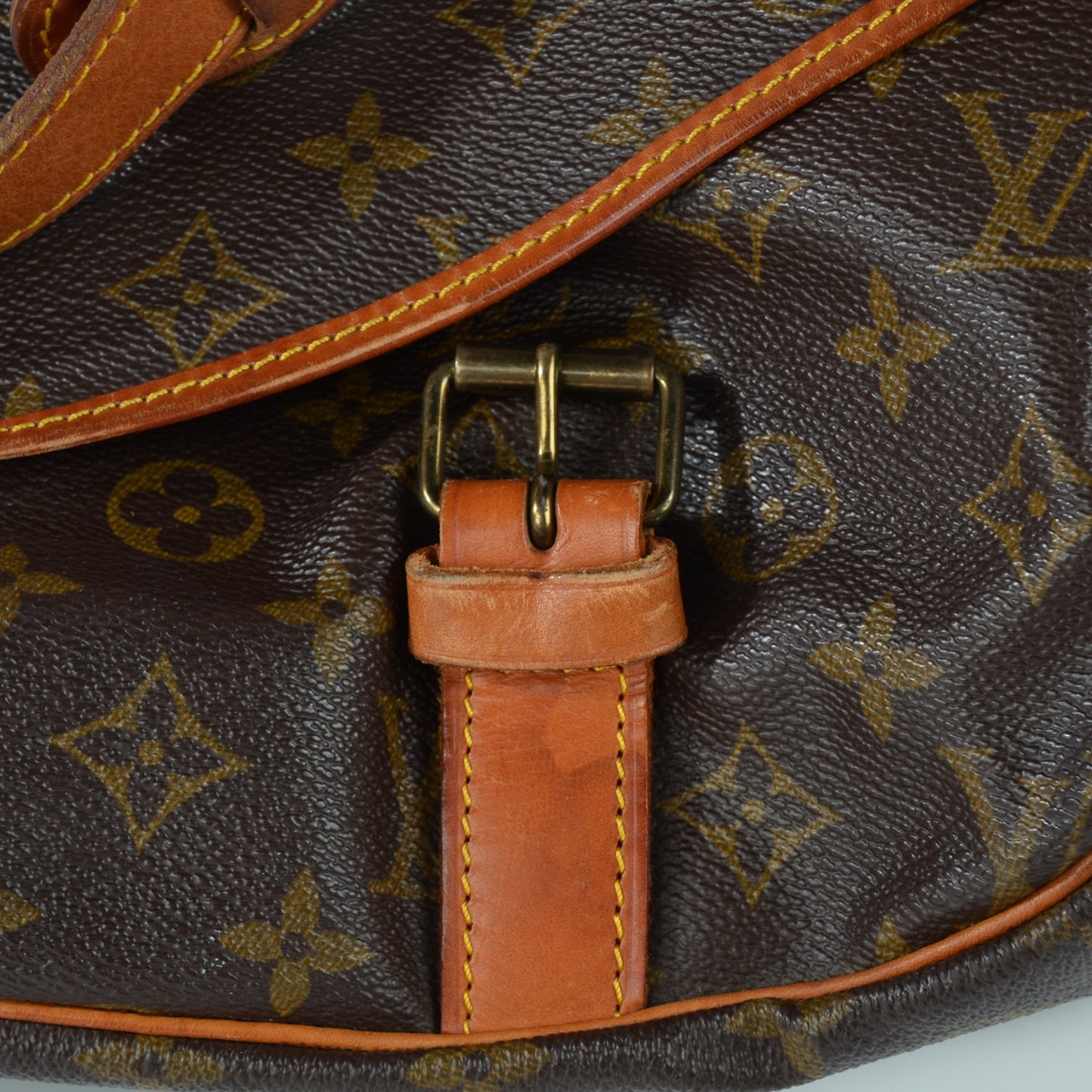 Monogram Saumur 43