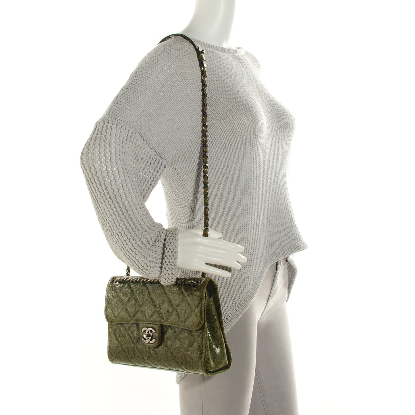 Crumpled Grained Calfskin Medium CC Crave Flap Green