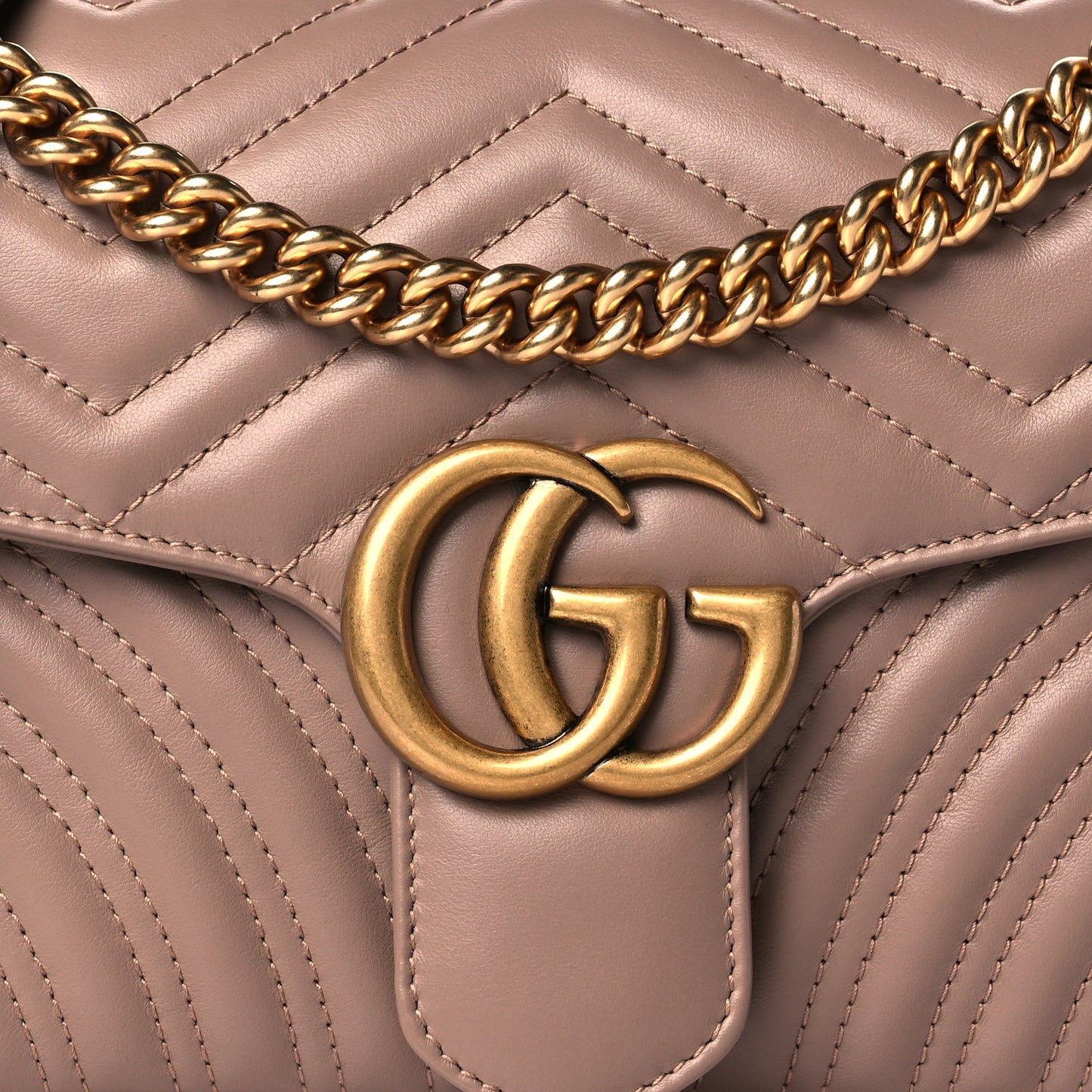 Calfskin Matelasse Small GG Marmont Shoulder Bag Porcelain Rose
