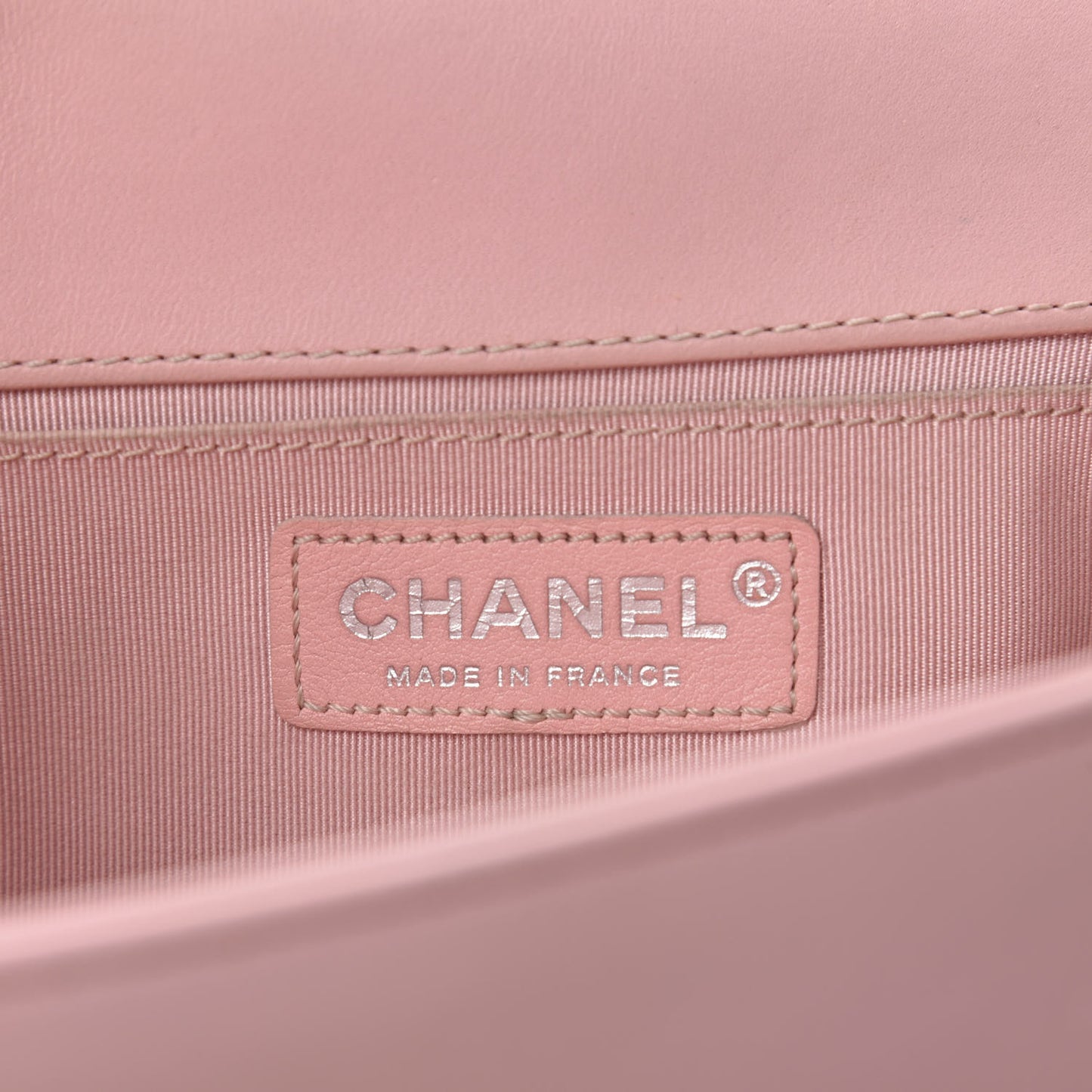 Lambskin Quilted Medium Boy Flap Light Pink