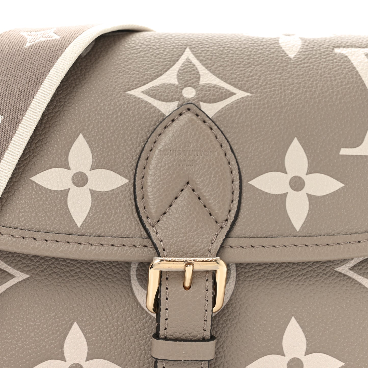 Empreinte Monogram Giant Diane Tourterelle Creme