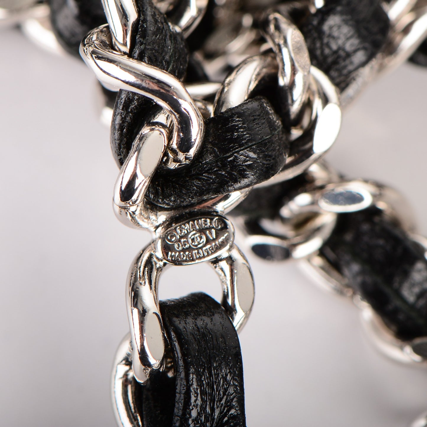 Lambskin Enamel CC Chain Belt Black Silver