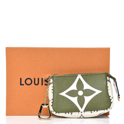 Louis Vuitton Monogram Giant Micro Pochette Accessories Kaki White 8 of 8