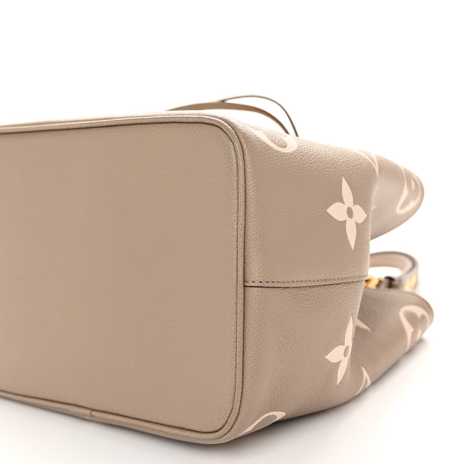 Louis Vuitton Empreinte Monogram Giant Neonoe MM Tourterelle Creme 10 of 10