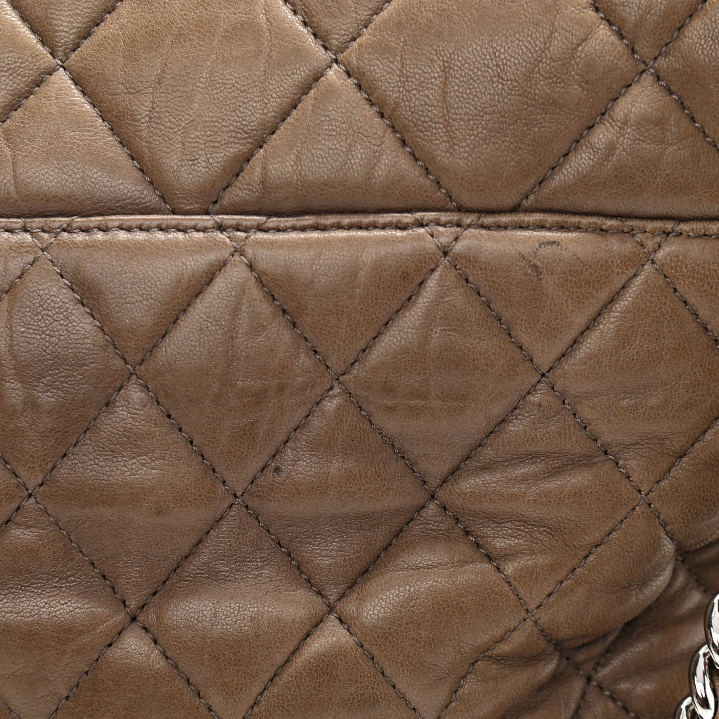 Washed Lambskin Quilted Maxi Chain Around Flap Taupe