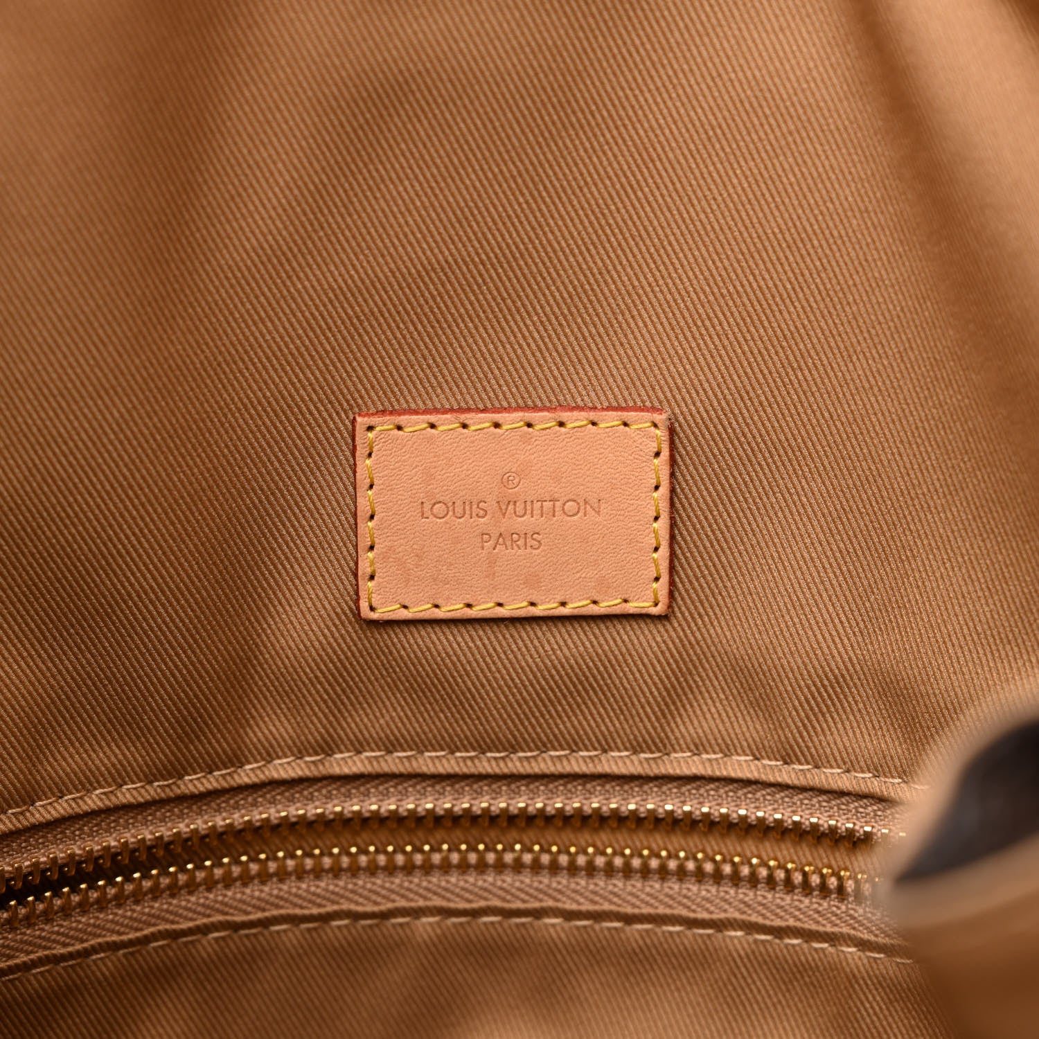 Louis Vuitton Monogram Graceful MM 6 of 10