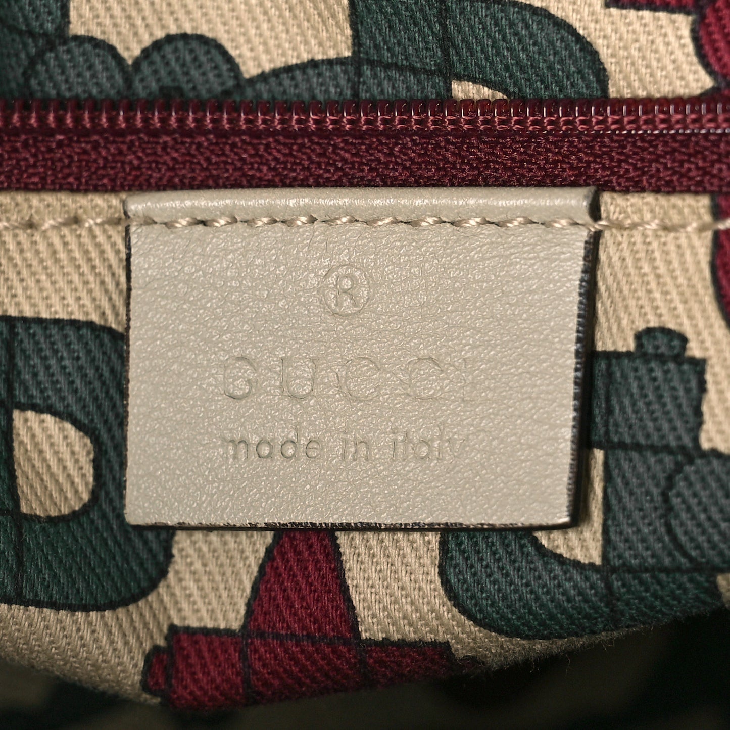 Guccissima Large D Gold Ring Hobo Off White