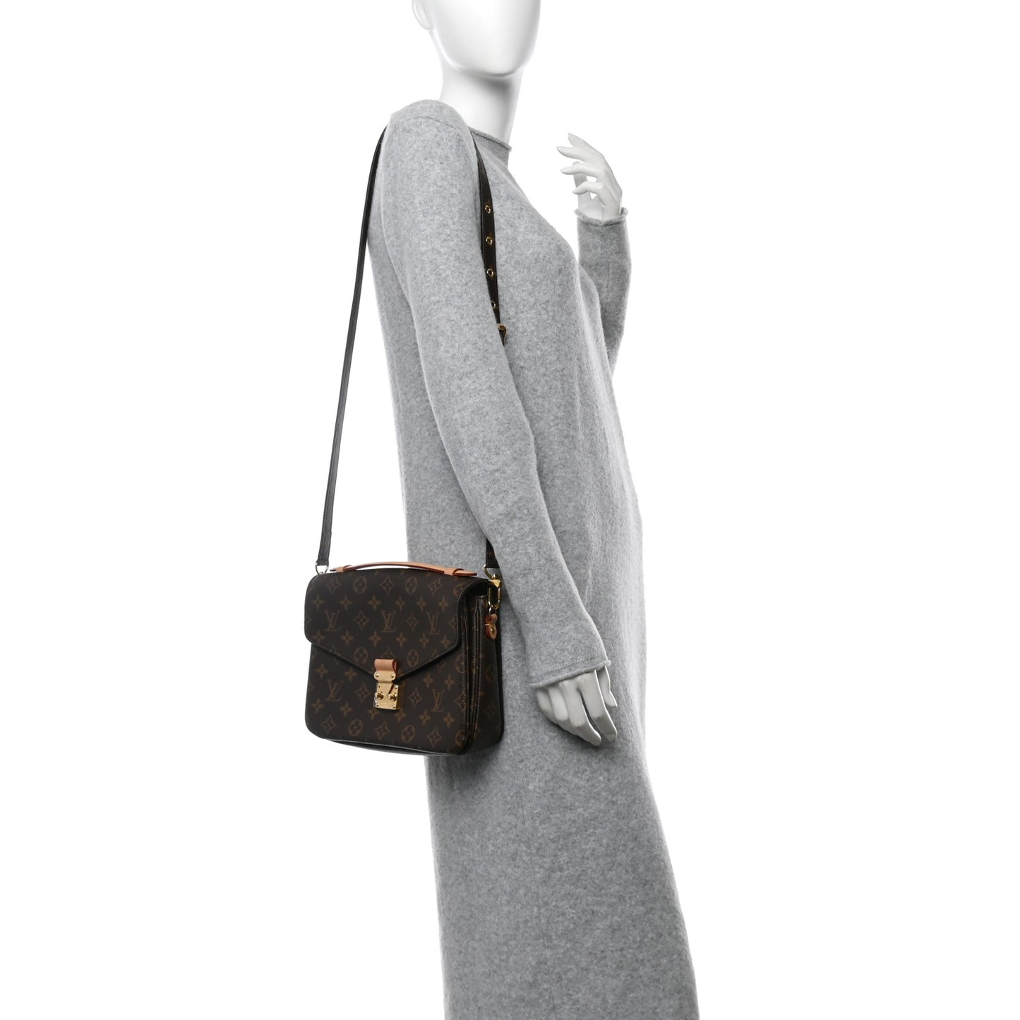 Monogram Pochette Metis