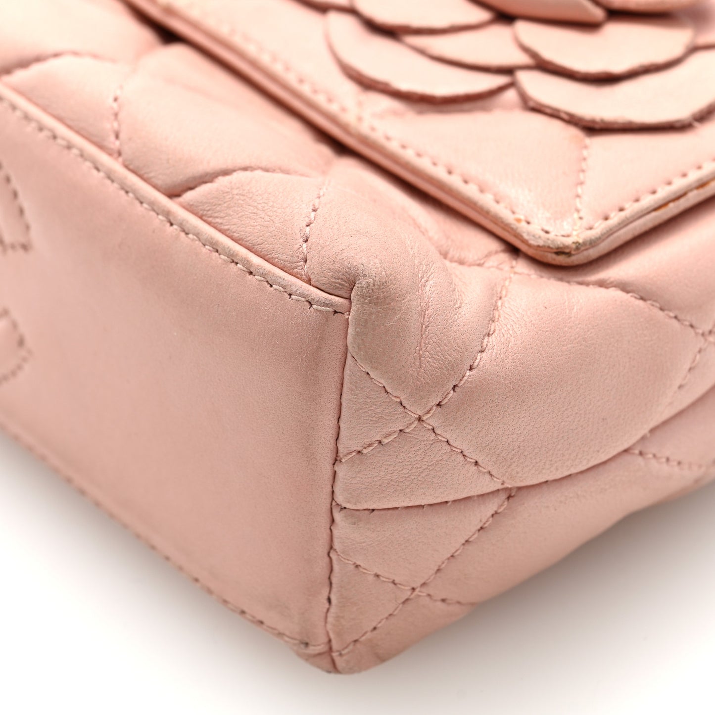 Lambskin Camellia Mini Flap Pink