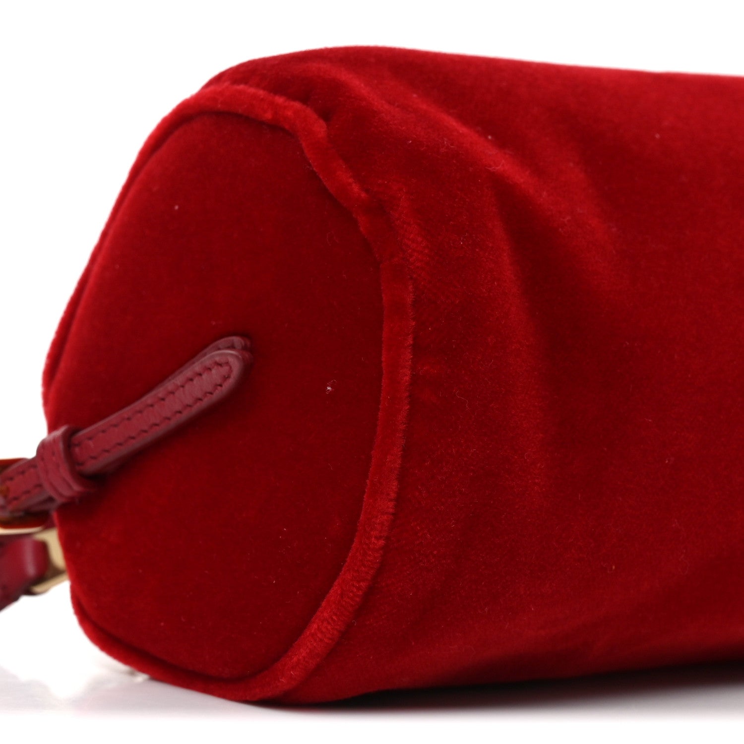 Miu Miu Velluto Mini Pouch Rosso 1892631 – FASHIONPHILE